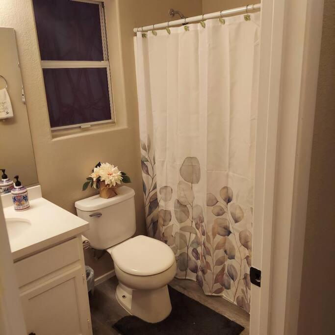 New Beautifully Remodeled Home In Las Vegas Zewnętrze zdjęcie